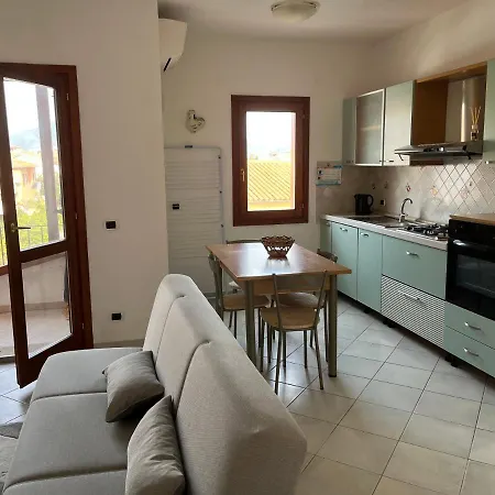 Ampio Bilocale オルビア